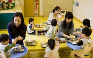 幼儿园倒闭了,学费不退,可以起诉吗 家长预存学费后幼儿园倒闭